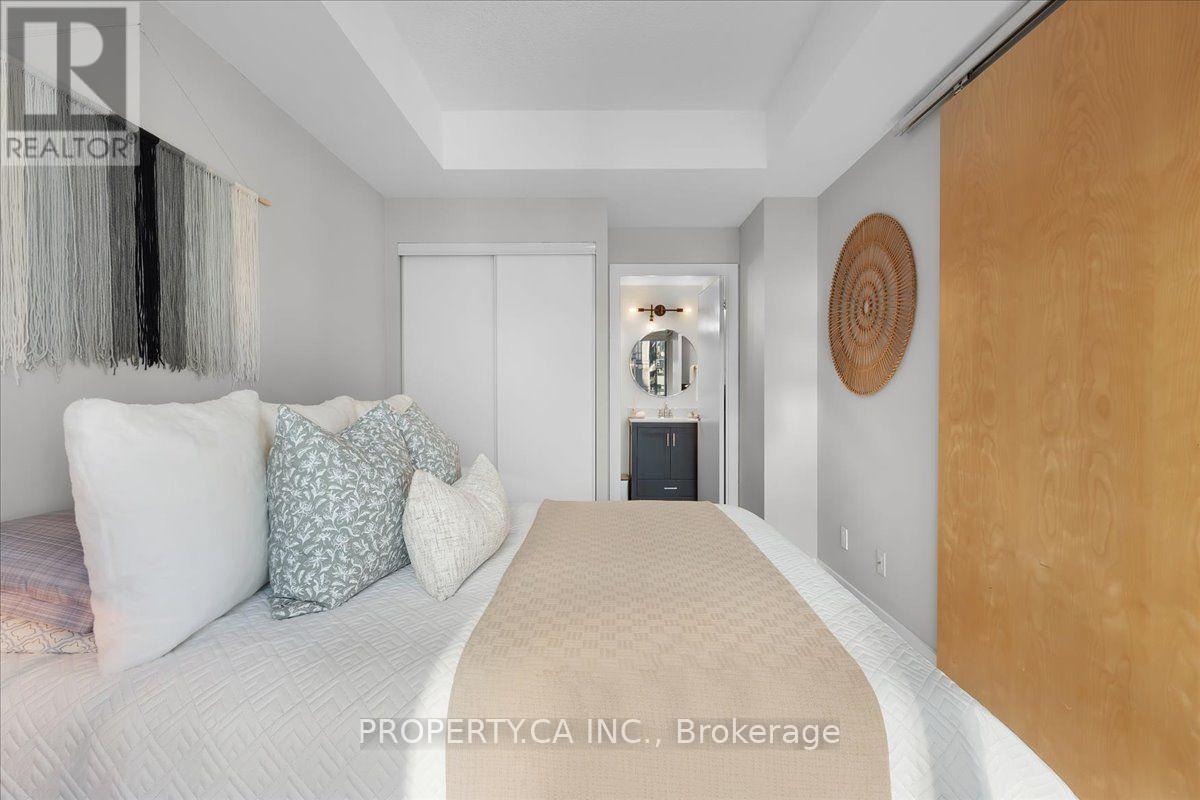 1204 - 438 King Street W, Toronto, Ontario  M5V 3T9 - Photo 10 - C13779160