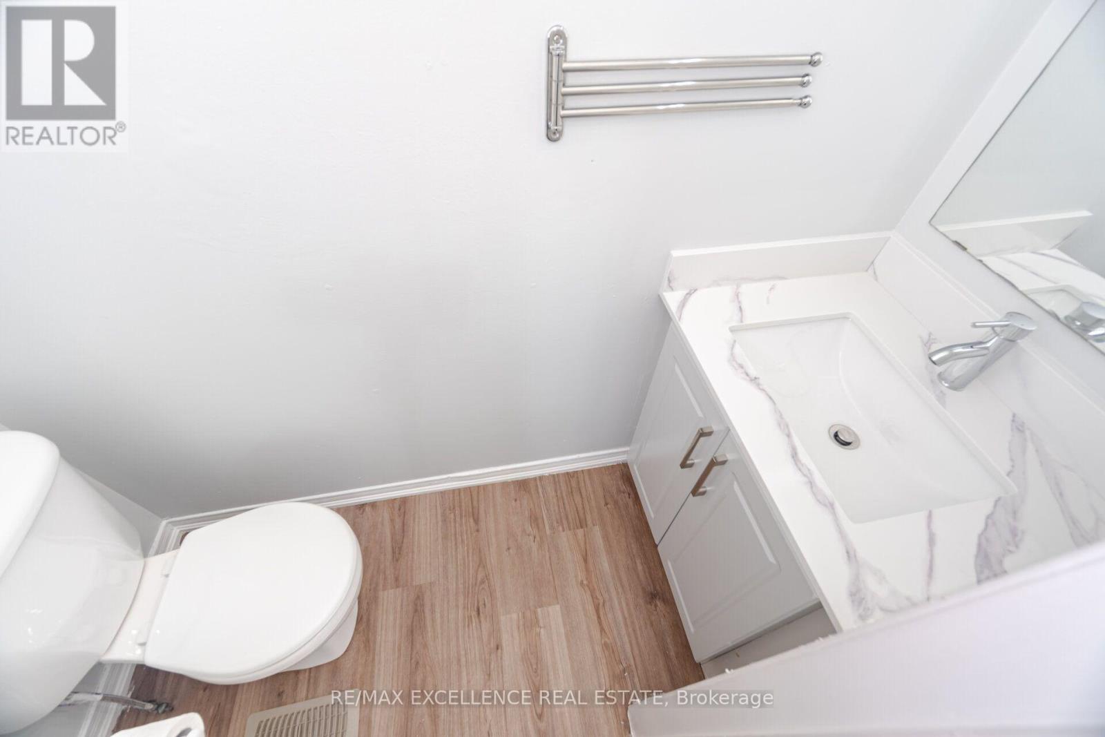 9 Continental Road, Brampton, Ontario  L7A 2H4 - Photo 16 - W13781528