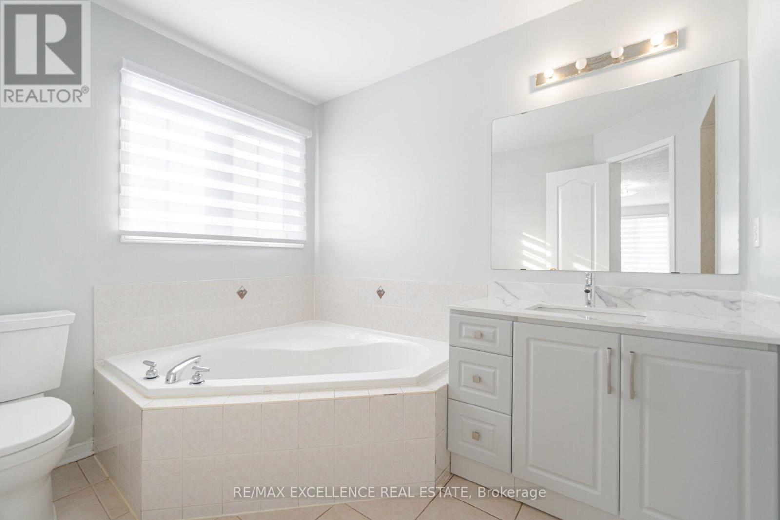 9 Continental Road, Brampton, Ontario  L7A 2H4 - Photo 23 - W13781528