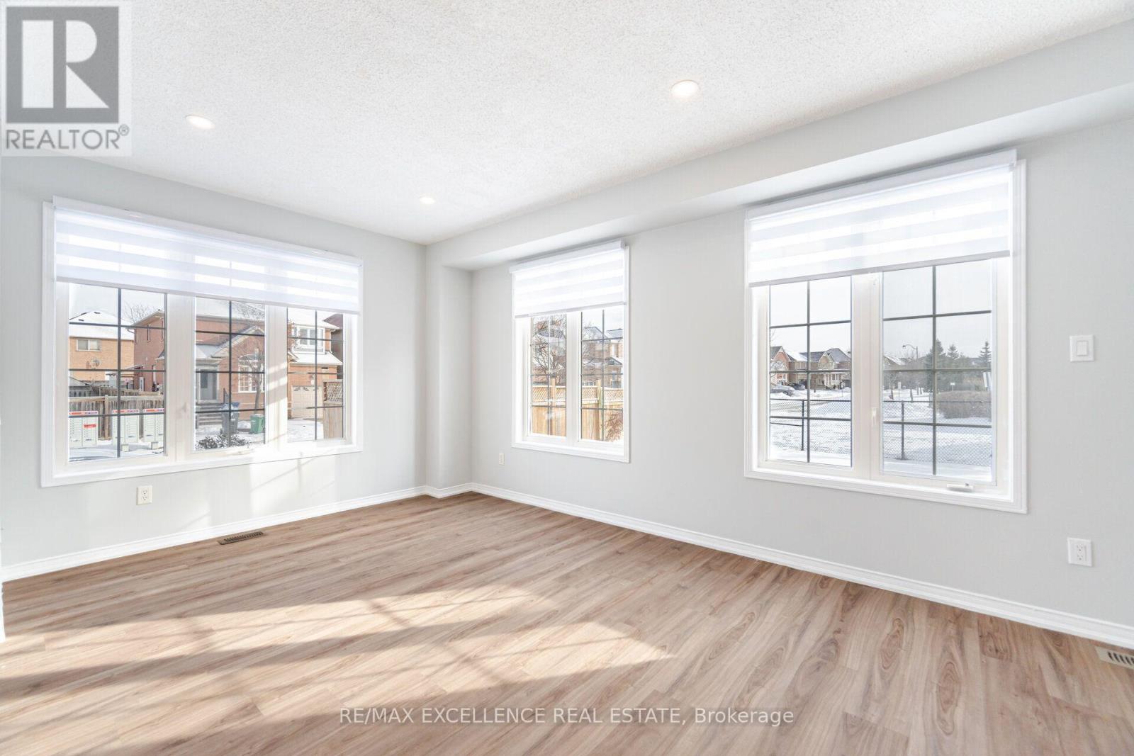 9 Continental Road, Brampton, Ontario  L7A 2H4 - Photo 9 - W13781528
