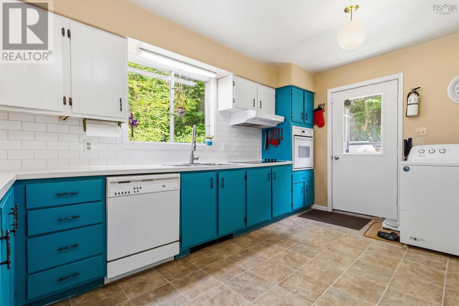 17 Halfway Lake     Hammonds Plains Drive, Maplewood, Nova Scotia  B4B 1N4 - Photo 17 - 202623236