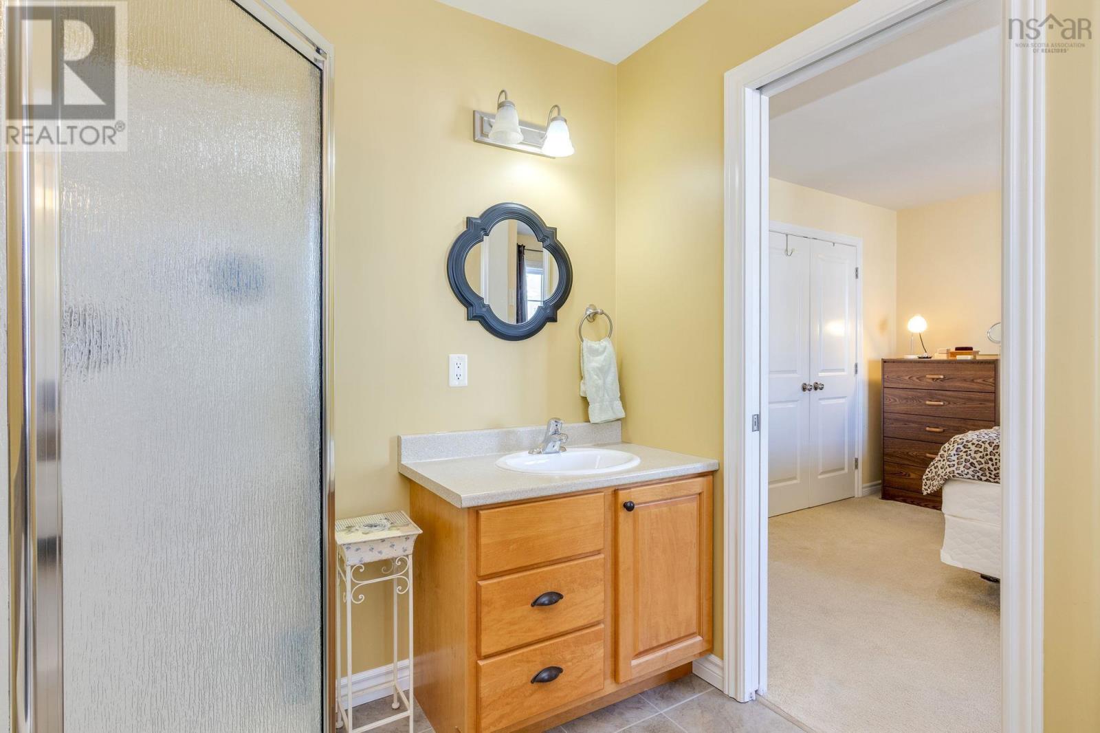 76 Outrigger Crescent, Halifax, Nova Scotia  B3M 4V8 - Photo 31 - 202623237