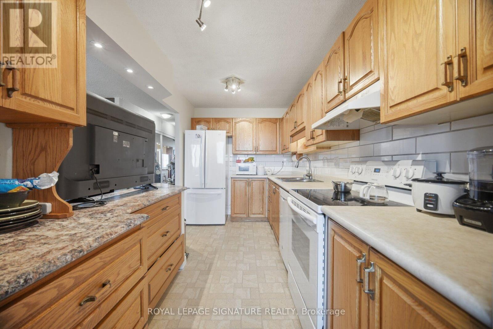 802 - 375 King Street N, Waterloo, Ontario  N2J 4L6 - Photo 15 - X13781560