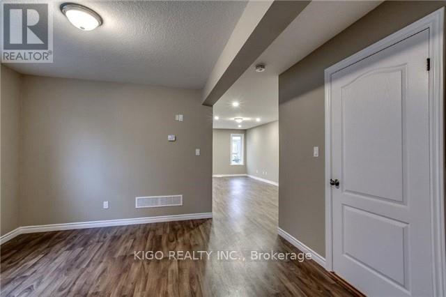 60 Yvonne Crescent, London South, Ontario  N5Z 0A5 - Photo 3 - X13781646