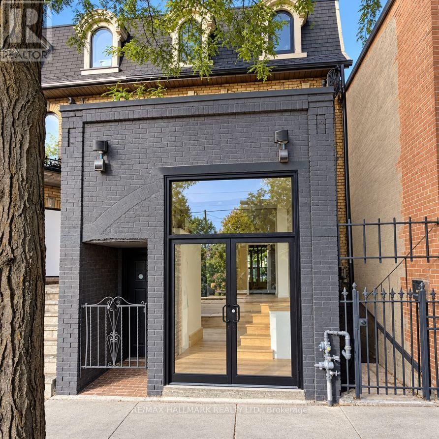 440 Parliament Street, Toronto, Ontario  M5A 3A2 - Photo 3 - C13780476