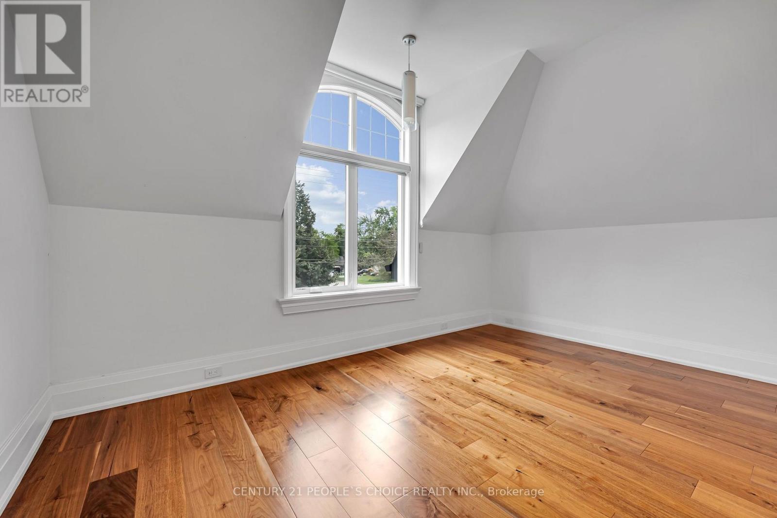 2115 Rebecca Street, Oakville, Ontario  L6L 2A4 - Photo 30 - W13776572