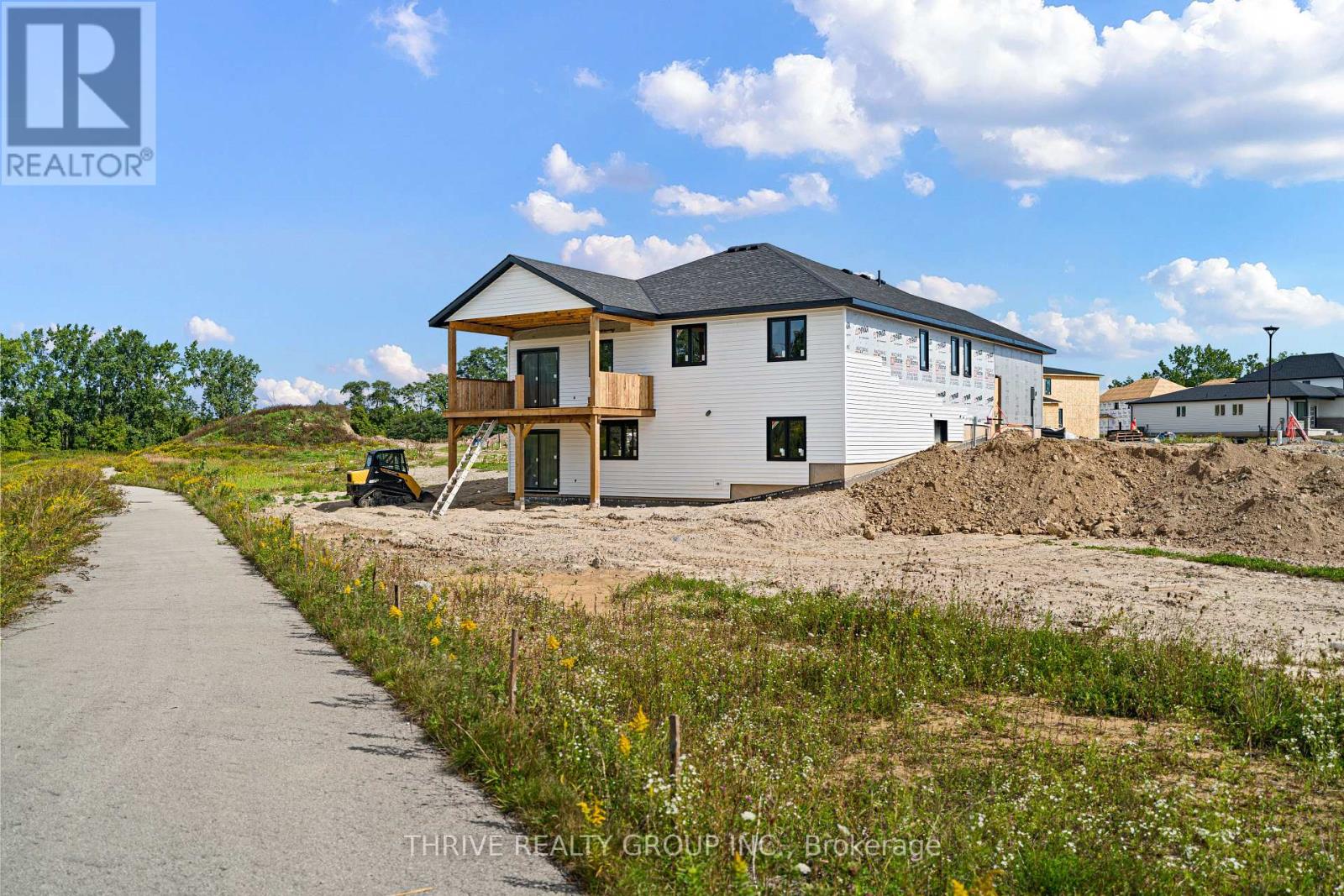 188 Greene Street, South Huron, Ontario  N0M 1S3 - Photo 3 - X13040682