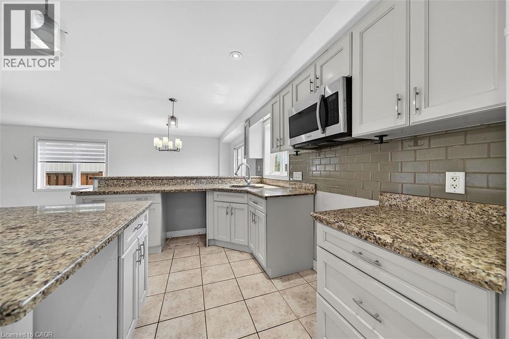 9128 Hendershot Boulevard, Niagara Falls, Ontario  L2H 0E3 - Photo 10 - 40863264
