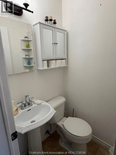42 Orchard Place, Chatham, Ontario  N7M 1A6 - Photo 2 - 26022426