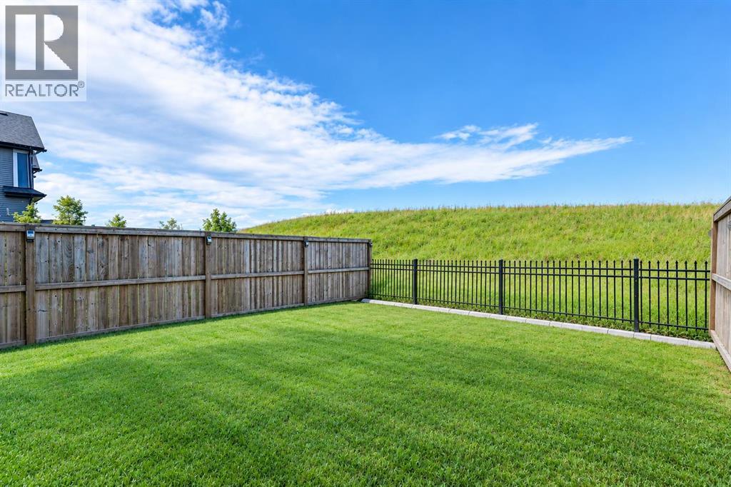 359 Sunrise View, Cochrane, Alberta  T4C 0Z8 - Photo 4 - A2338005
