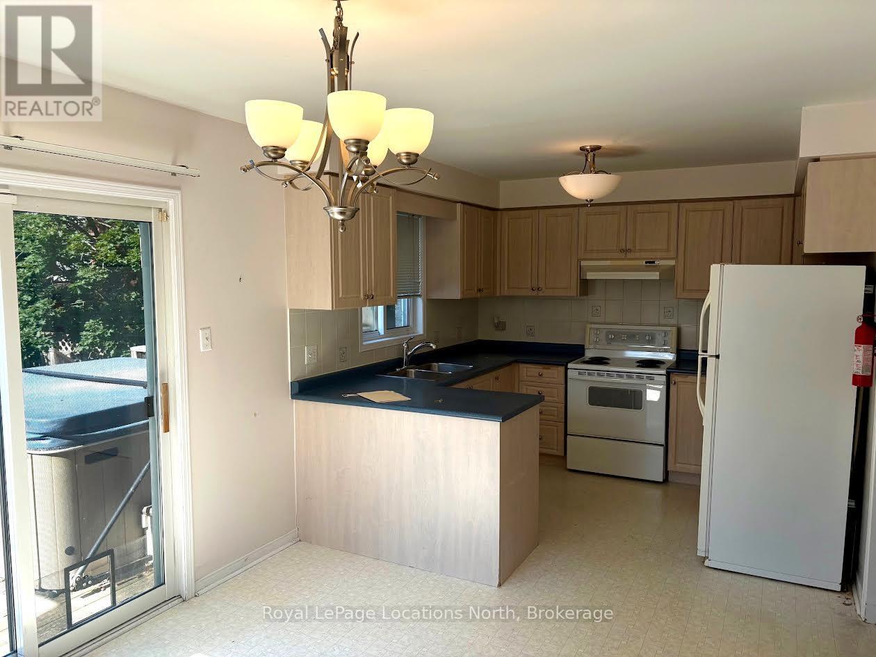 24 Merganser Court, Barrie, Ontario  L4N 8W7 - Photo 4 - S13772750