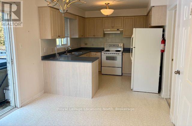 24 Merganser Court, Barrie, Ontario  L4N 8W7 - Photo 5 - S13772750