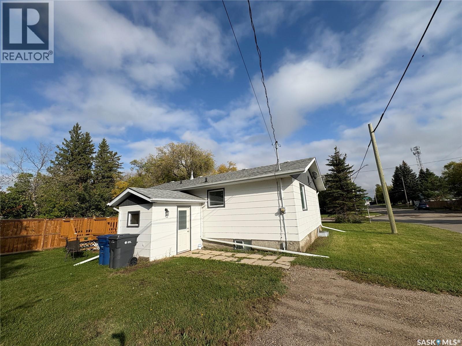 302 Pitt Street, Rocanville, Saskatchewan  S0A 3L0 - Photo 5 - SK048424