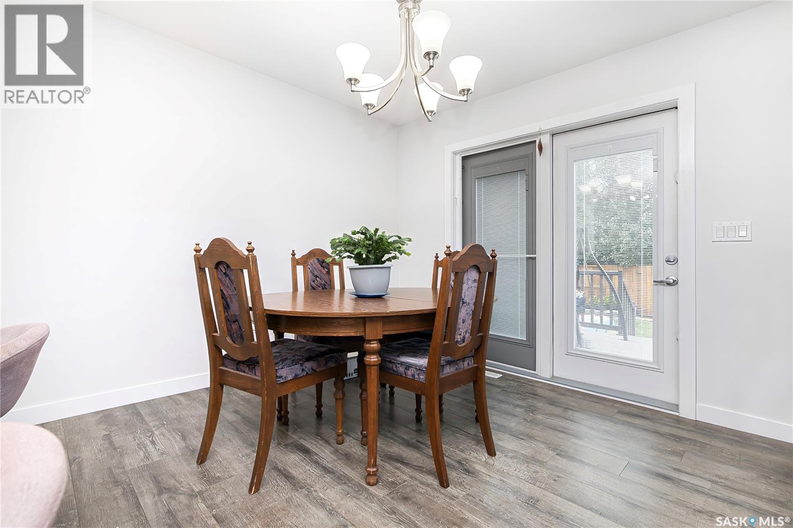 546 Kolynchuk Crescent, Saskatoon, Saskatchewan  S7T 0V9 - Photo 19 - SK048394