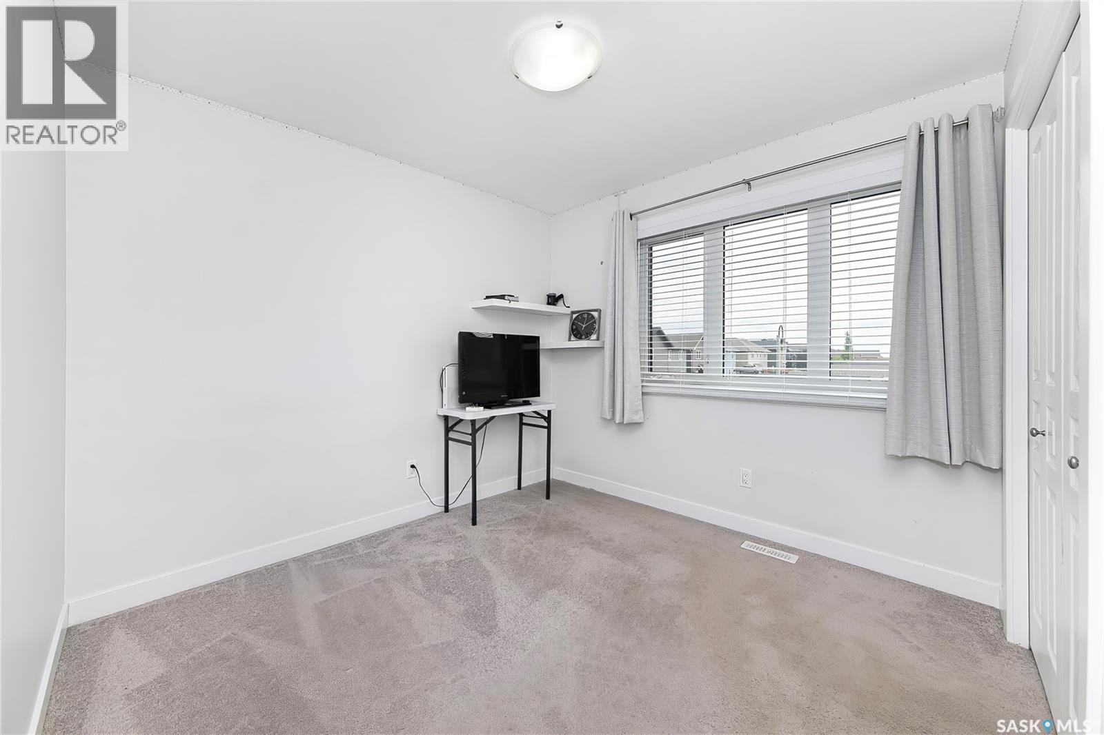 546 Kolynchuk Crescent, Saskatoon, Saskatchewan  S7T 0V9 - Photo 29 - SK048394