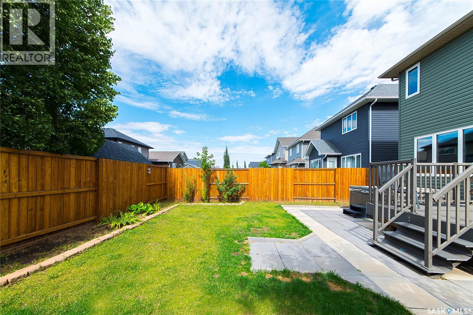 546 Kolynchuk Crescent, Saskatoon, Saskatchewan  S7T 0V9 - Photo 45 - SK048394