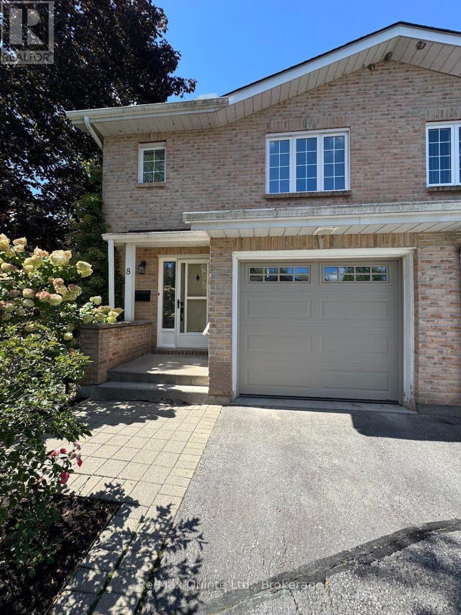 8 - 11 Janlyn Crescent, Belleville (Belleville Ward), Ontario K8N 5R4 - Photo 2 - X13766316