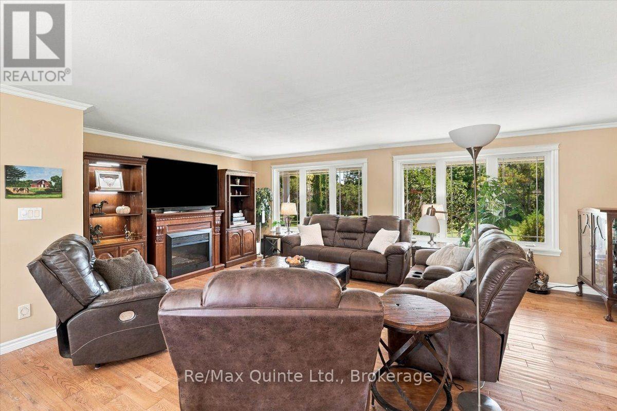 794 English Settlement Road, Quinte West, Ontario  K8V 5P7 - Photo 9 - X13781672