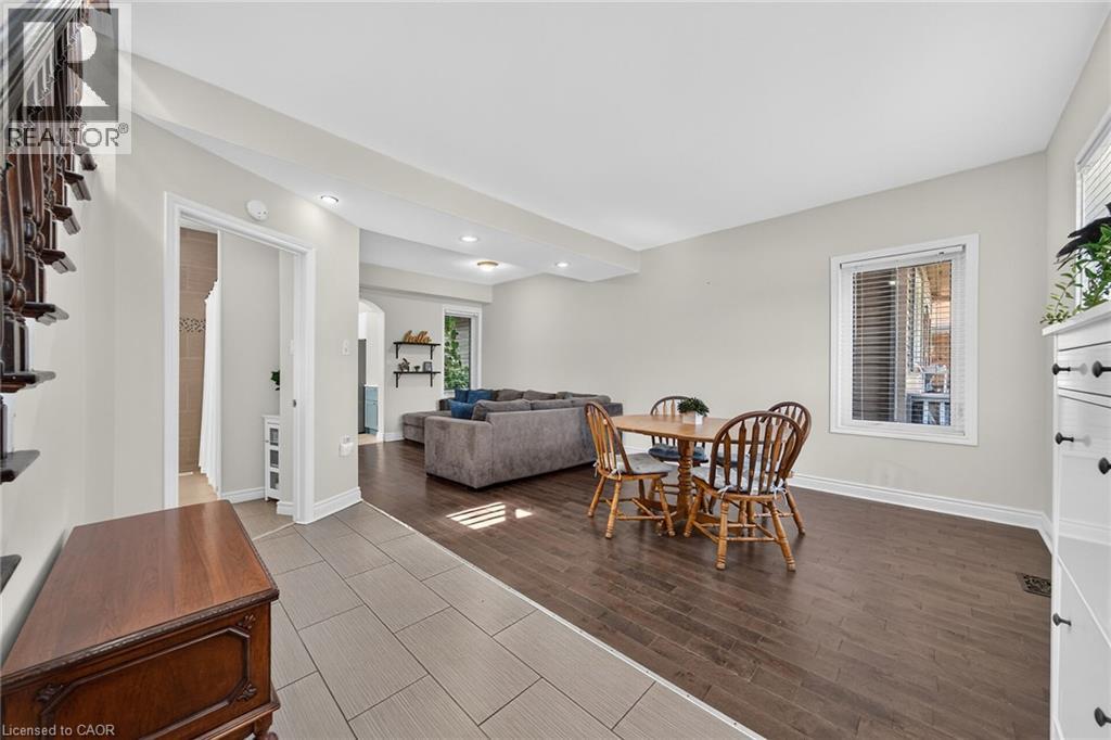 56 East 23rd Street, Hamilton, Ontario  L8V 2W6 - Photo 6 - 40854805