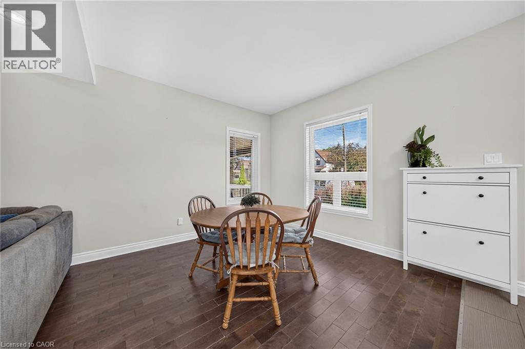 56 East 23rd Street, Hamilton, Ontario  L8V 2W6 - Photo 8 - 40854805