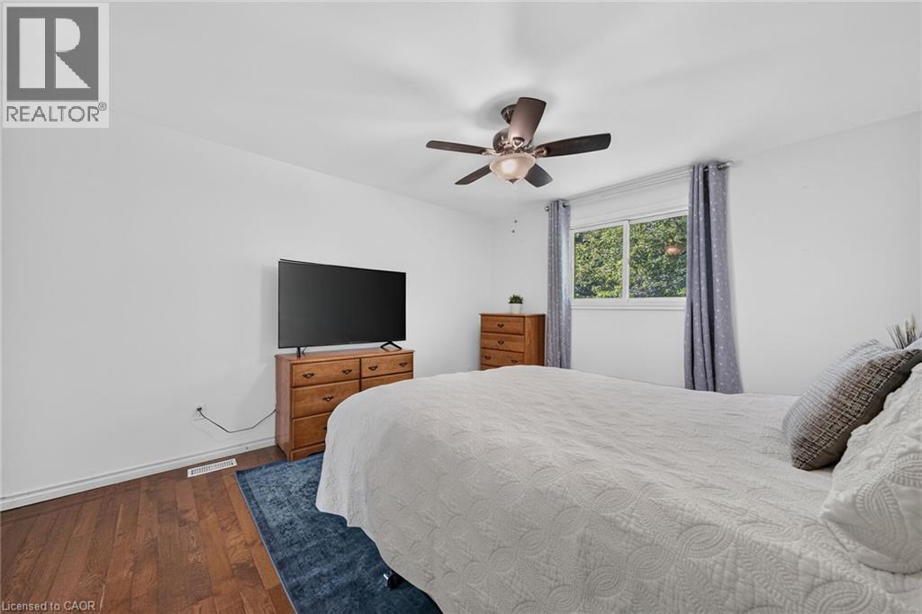 56 East 23rd Street, Hamilton, Ontario  L8V 2W6 - Photo 34 - 40854805