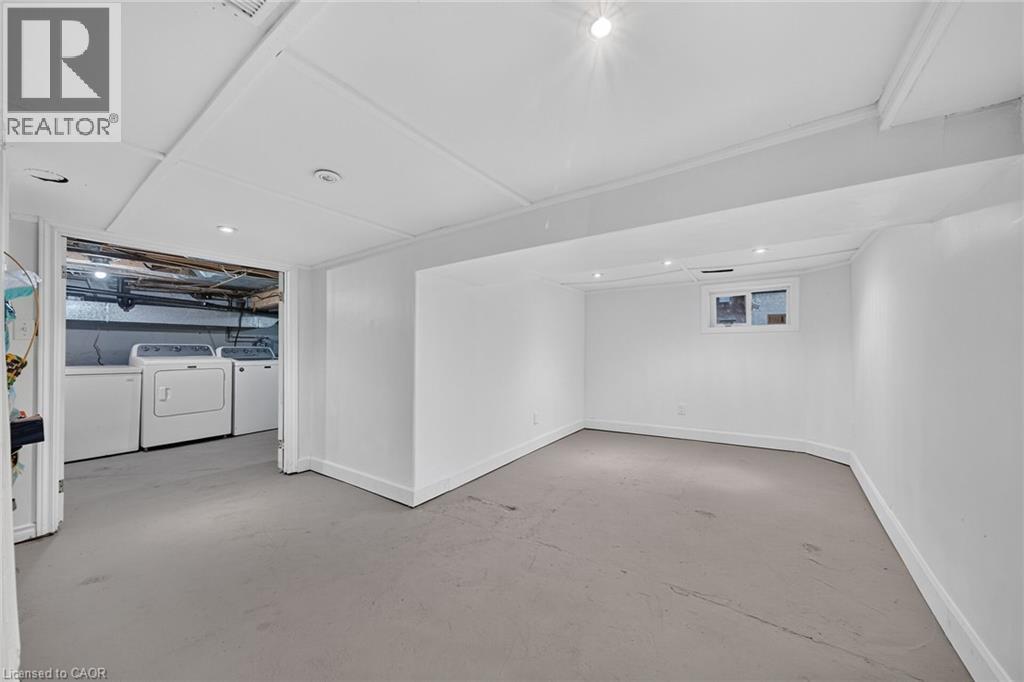56 East 23rd Street, Hamilton, Ontario  L8V 2W6 - Photo 40 - 40854805