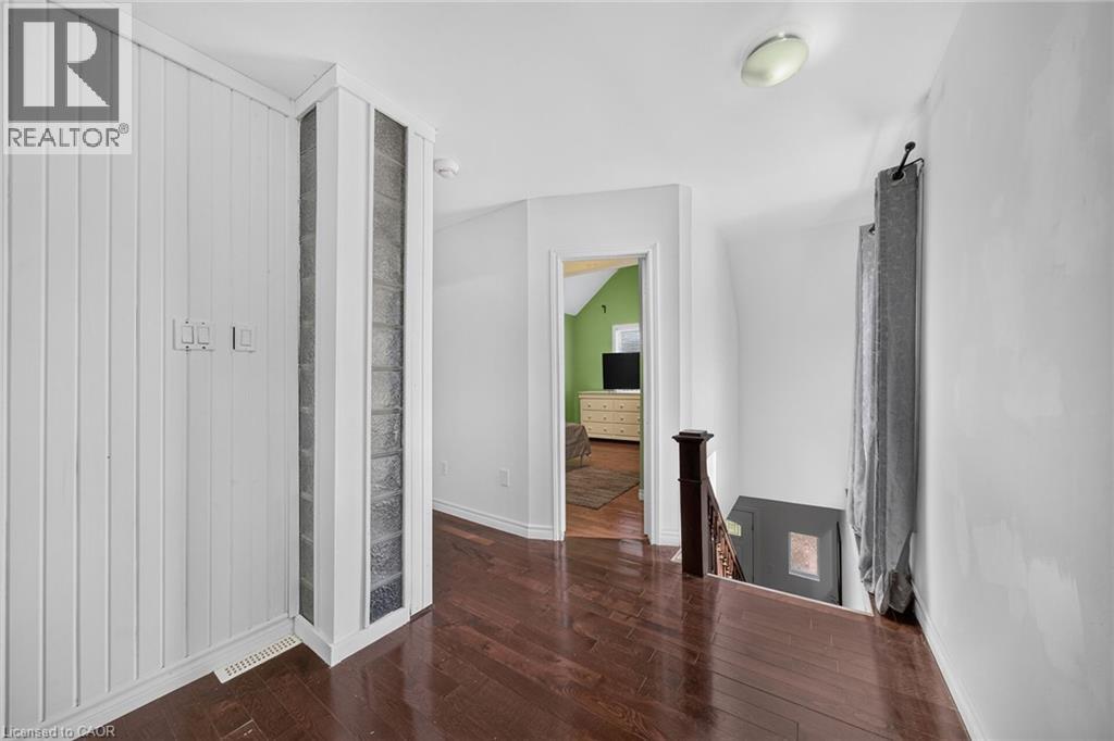 56 East 23rd Street, Hamilton, Ontario  L8V 2W6 - Photo 36 - 40854805