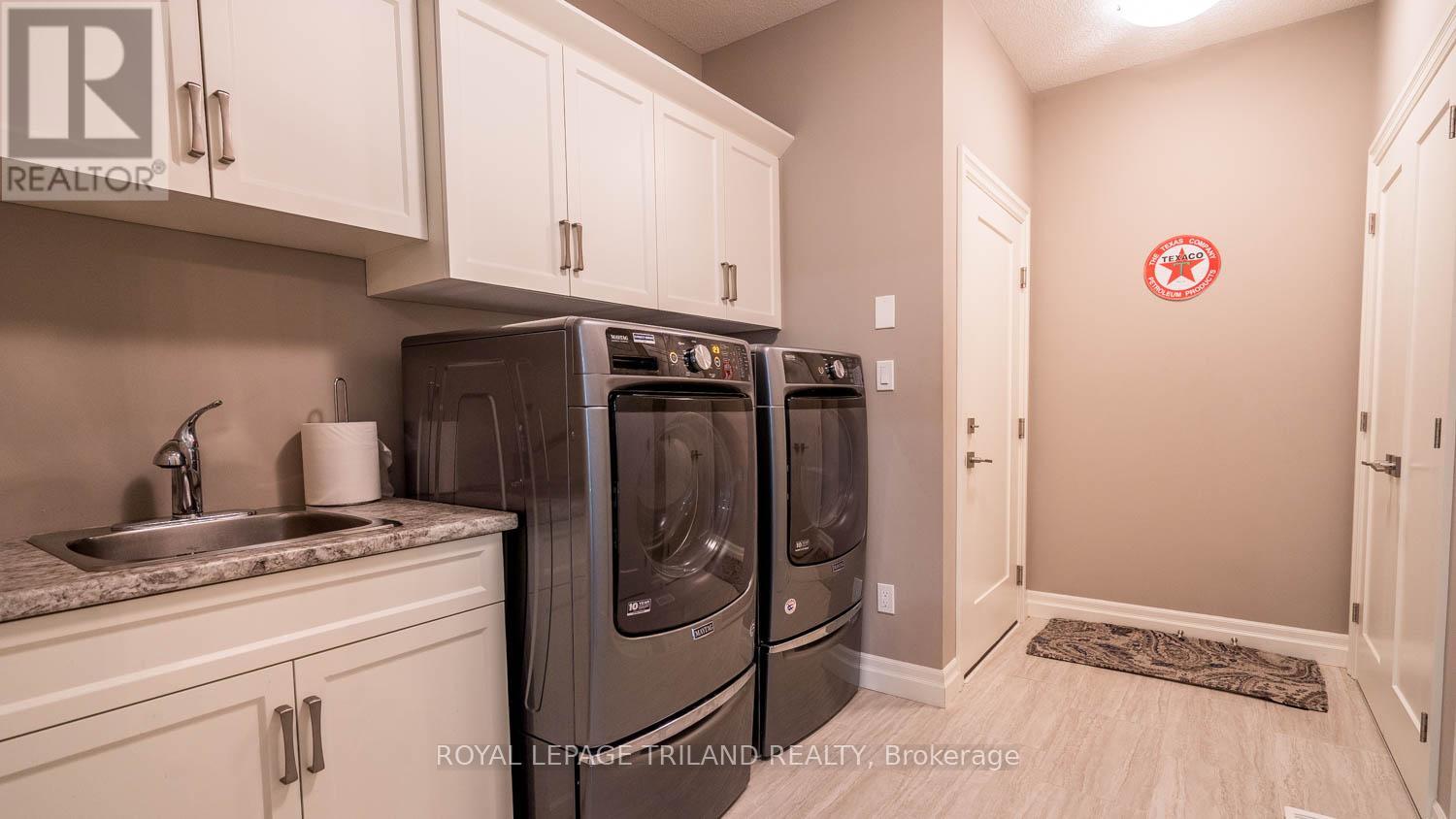 37 Ashby Crescent, Strathroy-Caradoc (Sw), Ontario  N7G 0A7 - Photo 15 - X13781710
