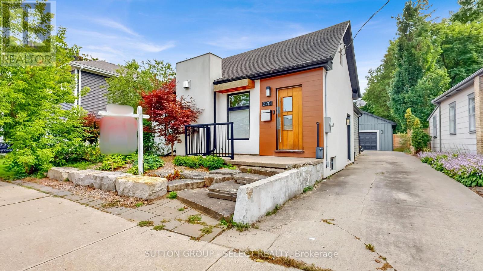 228 Riverside Drive, London North, Ontario  N6H 1E6 - Photo 3 - X13781808