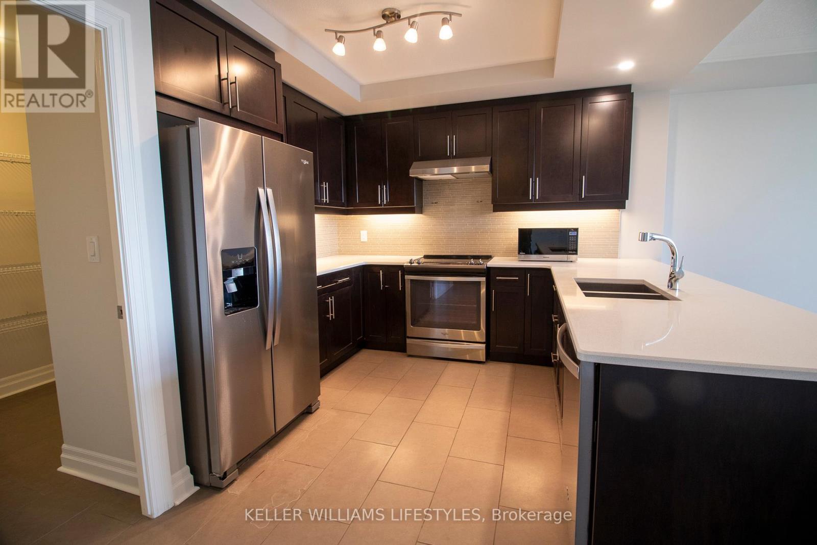 512 - 260 Village Walk Boulevard, London North, Ontario  N6G 0W6 - Photo 15 - X13781874