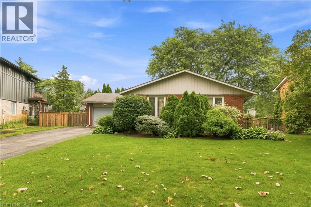 38 Driftwood Court, Grimsby, Ontario  L3M 4Y1 - Photo 2 - 40862500