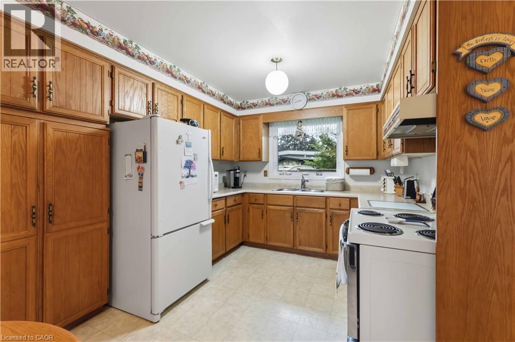 38 Driftwood Court, Grimsby, Ontario  L3M 4Y1 - Photo 20 - 40862500