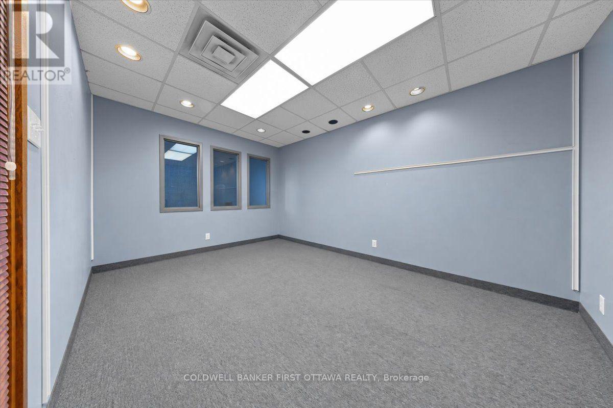 33 - 2000 Thurston Drive, Ottawa, Ontario  K1G 4K7 - Photo 26 - X13781754