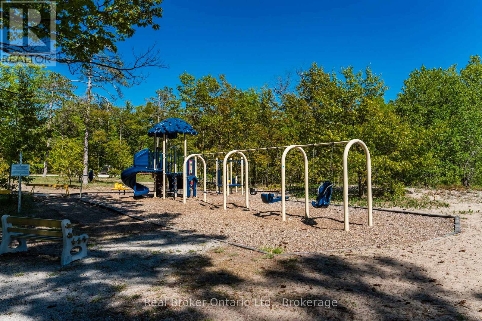 208 Desroches Trail, Tiny, Ontario  L9M 0H9 - Photo 24 - S13416898