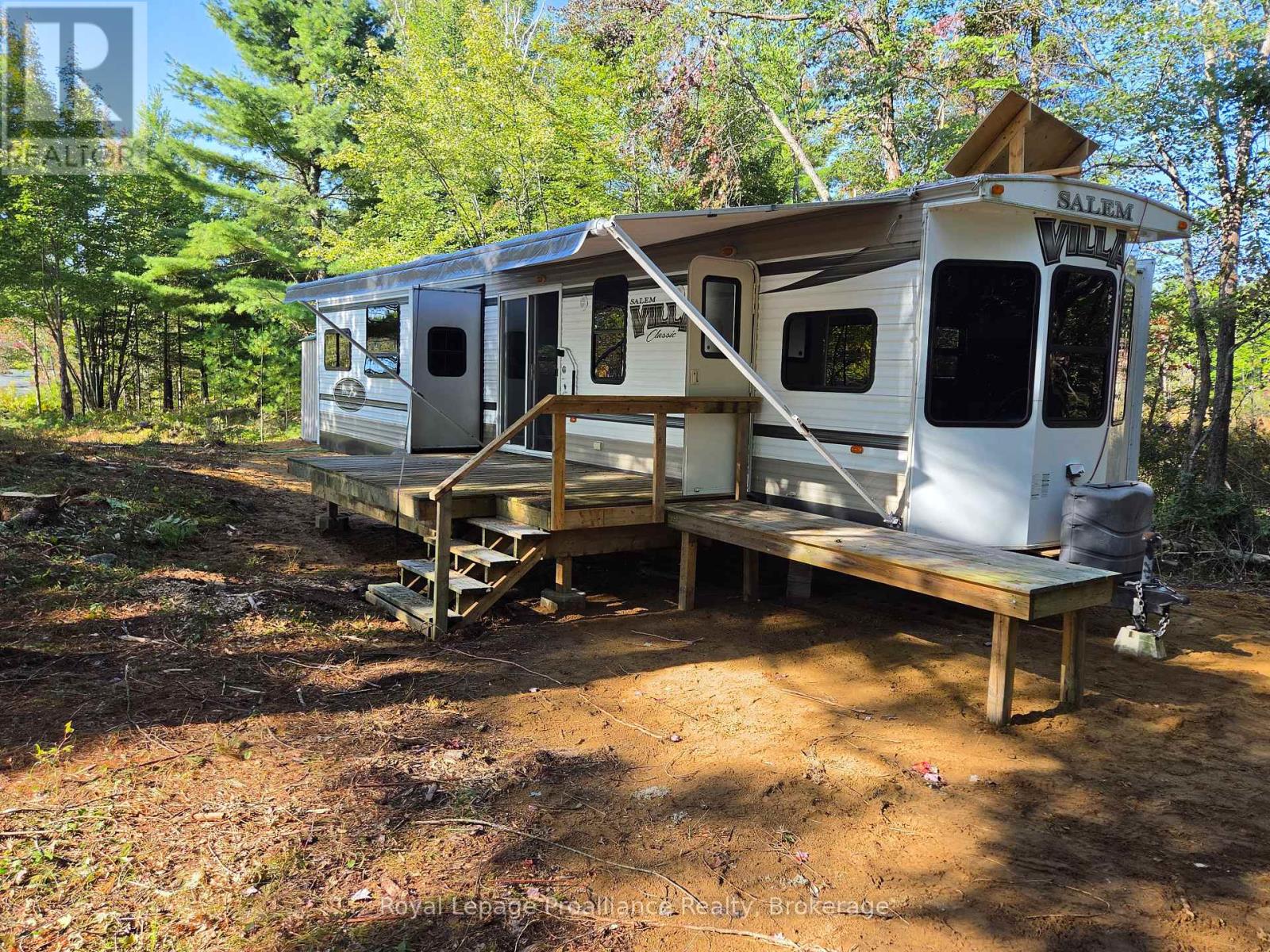 292 Hartin Road, Addington Highlands, Ontario  K0H 2G0 - Photo 21 - X13781524