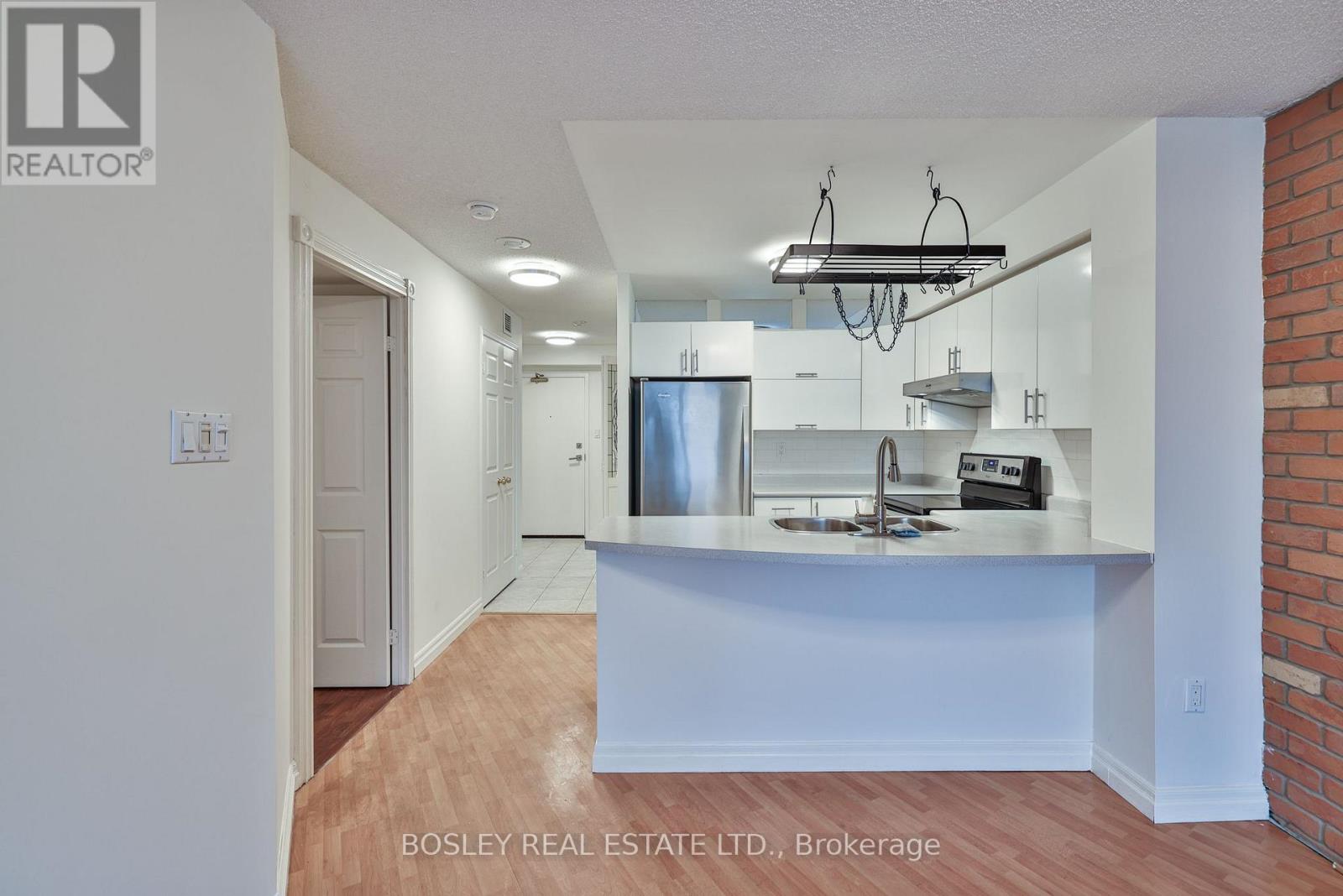 914 - 109 Front Street E, Toronto, Ontario  M5A 4P7 - Photo 2 - C13781742