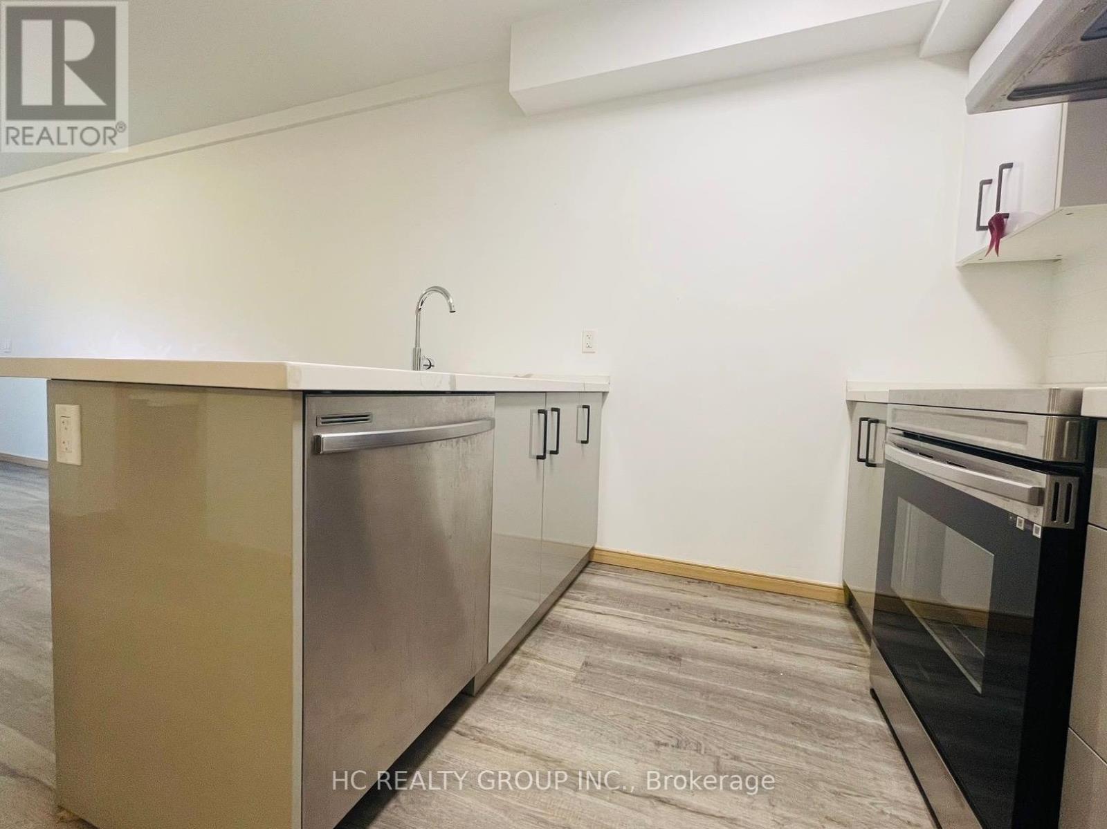 112 - 60 Morecambe Gate, Toronto, Ontario  M1W 2N6 - Photo 6 - E13781718