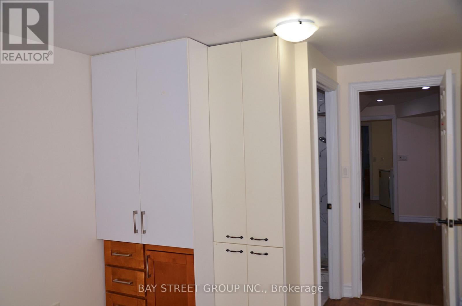 58 Alanbull Square, Toronto, Ontario  M1V 4M1 - Photo 6 - E13781868