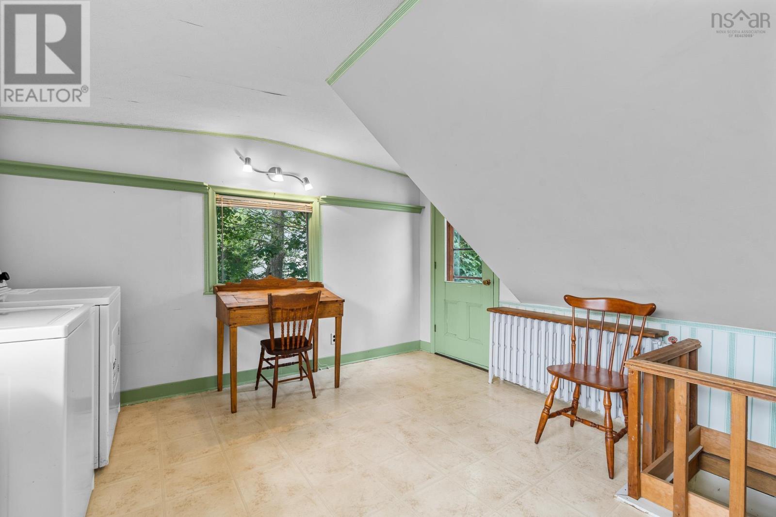 28 Arlington Place photo 38