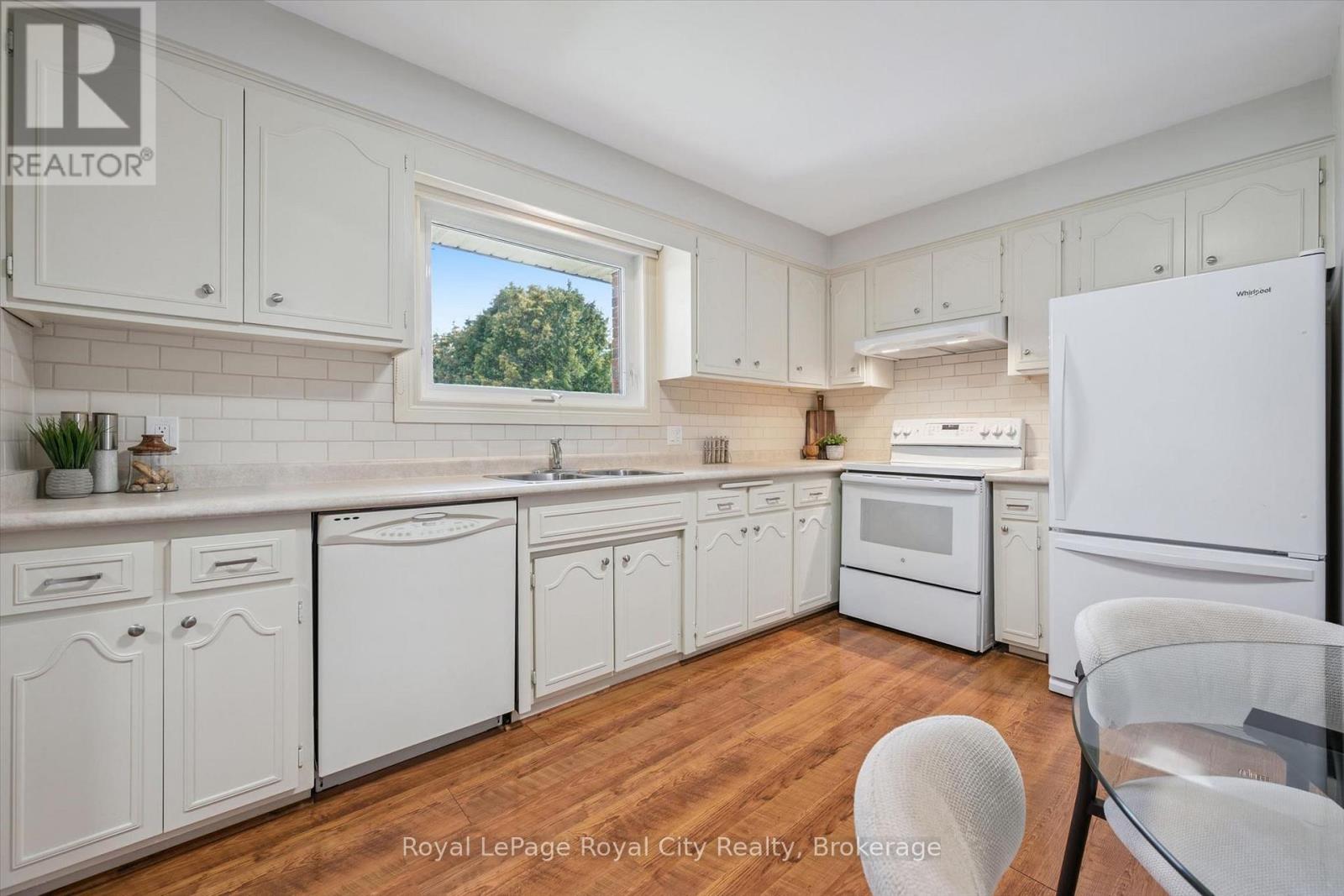 40 Bishop Court, Guelph, Ontario  N1G 2R9 - Photo 13 - X13781712
