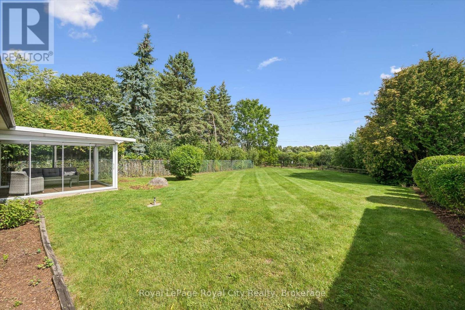 40 Bishop Court, Guelph, Ontario  N1G 2R9 - Photo 33 - X13781712
