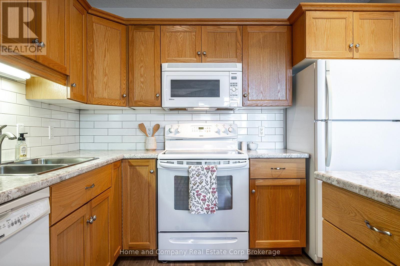 26 Harrison Street, Stratford, Ontario  N5A 0A4 - Photo 14 - X13781784
