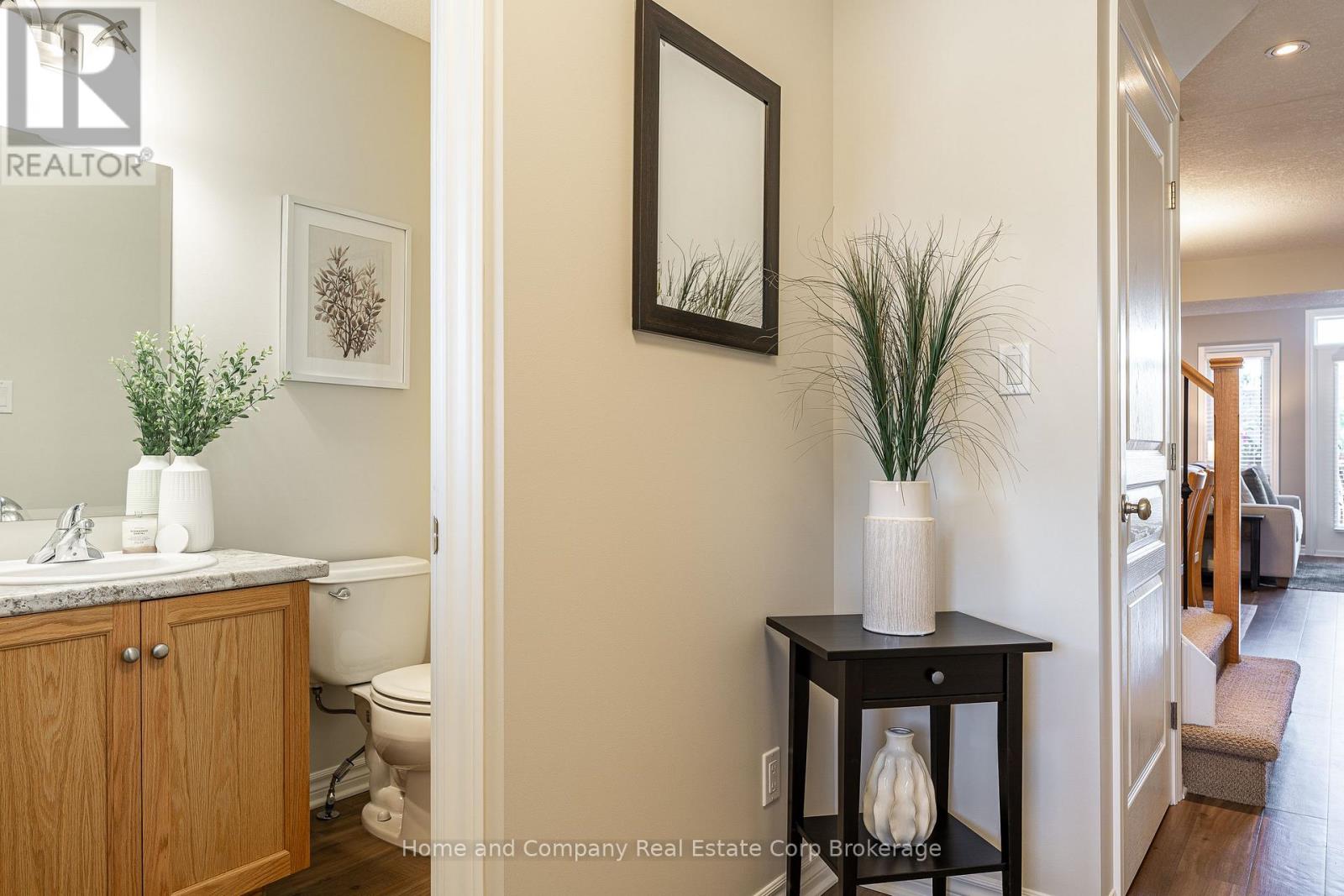 26 Harrison Street, Stratford, Ontario  N5A 0A4 - Photo 8 - X13781784