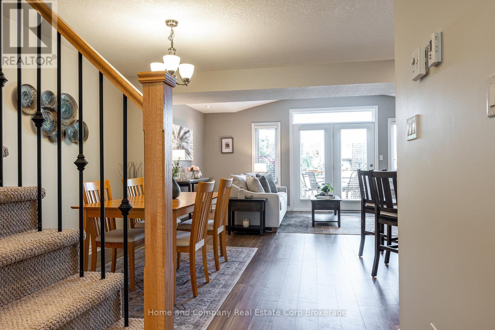 26 Harrison Street, Stratford, Ontario  N5A 0A4 - Photo 9 - X13781784