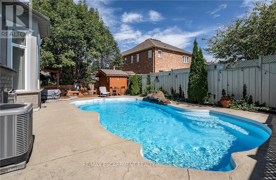 151 Moore Crescent, Hamilton, Ontario  L9G 4Z9 - Photo 38 - X13769478