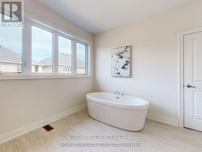 25 Joiner Circle, Whitchurch-Stouffville, Ontario  L4A 4W9 - Photo 32 - N13781762