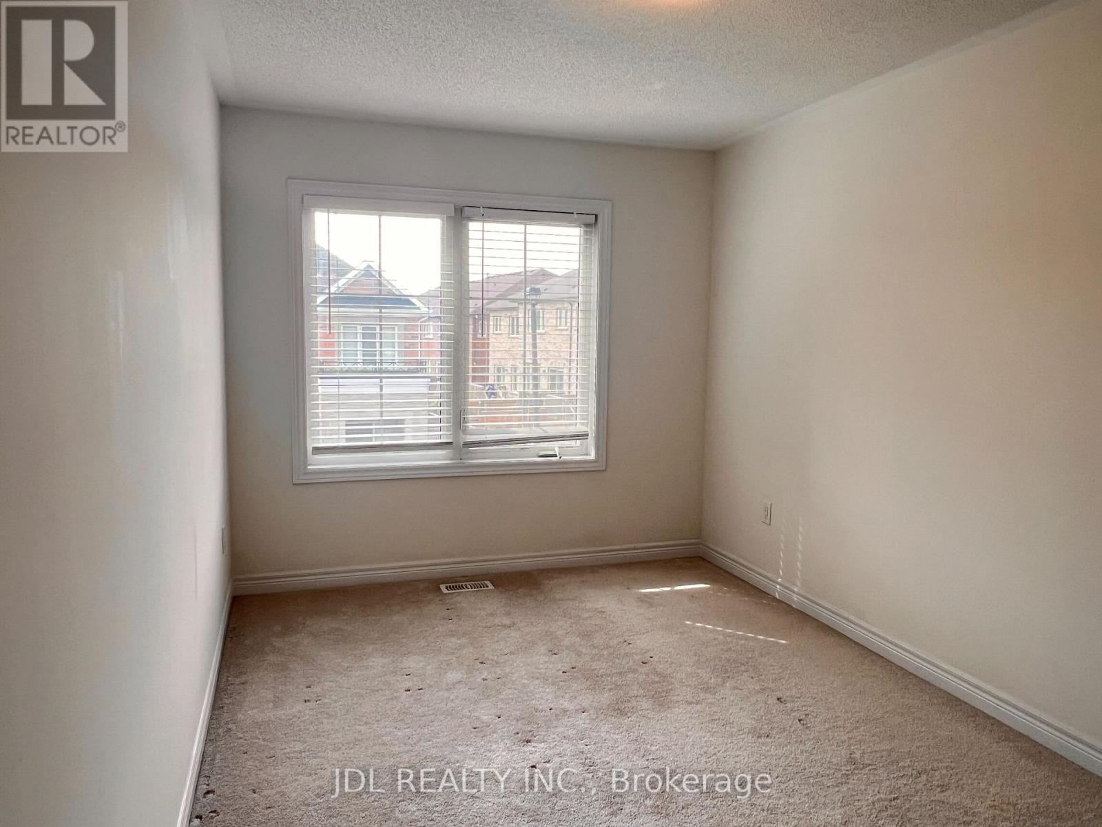 6 Twinflower Lane, Richmond Hill (Oak Ridges Lake Wilcox), Ontario  L4E 1E7 - Photo 25 - N13781796