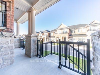6 Twinflower Lane, Richmond Hill (Oak Ridges Lake Wilcox), Ontario  L4E 1E7 - Photo 4 - N13781796