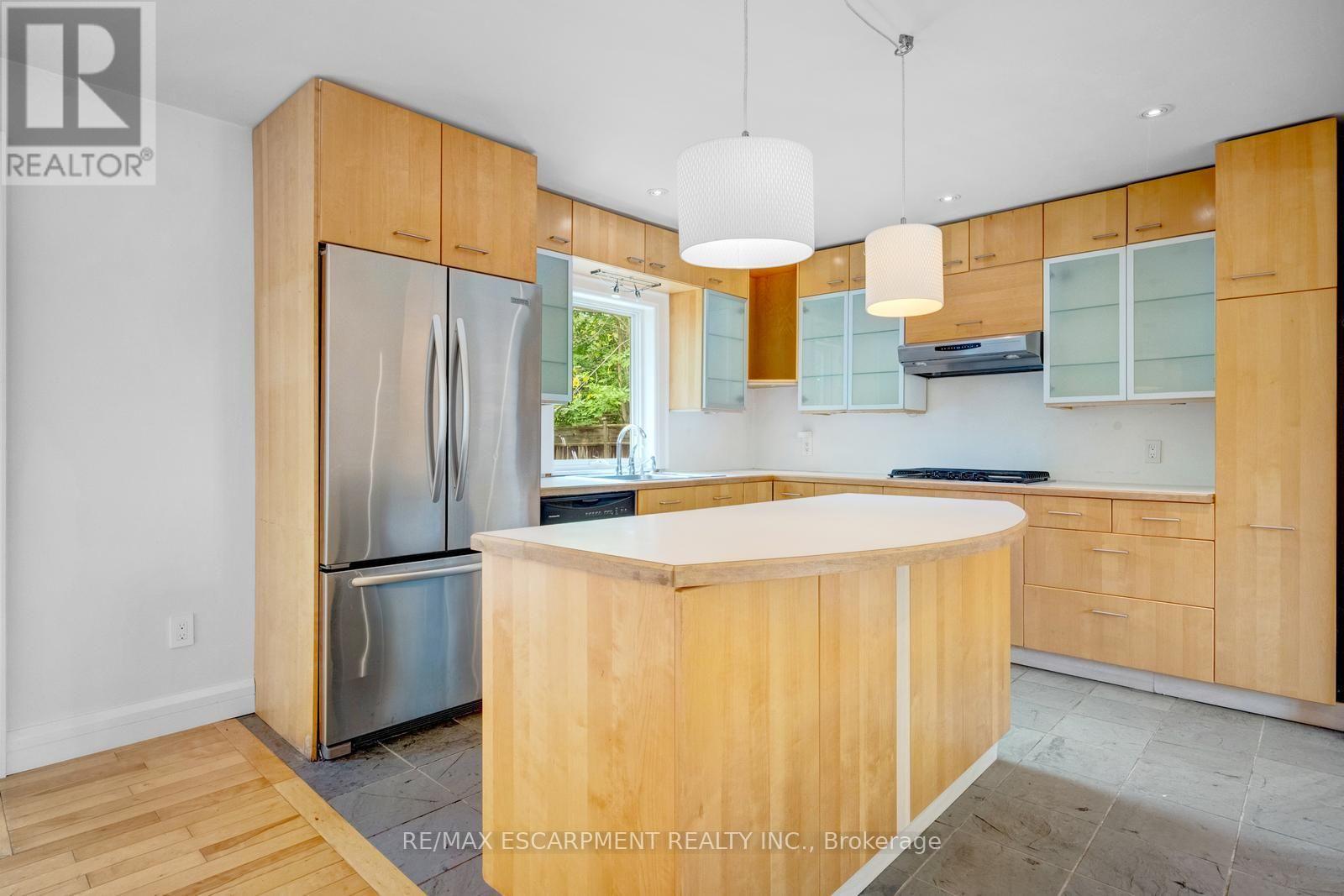 7 Washington Avenue, Oakville, Ontario  L6K 1W5 - Photo 13 - W13781814
