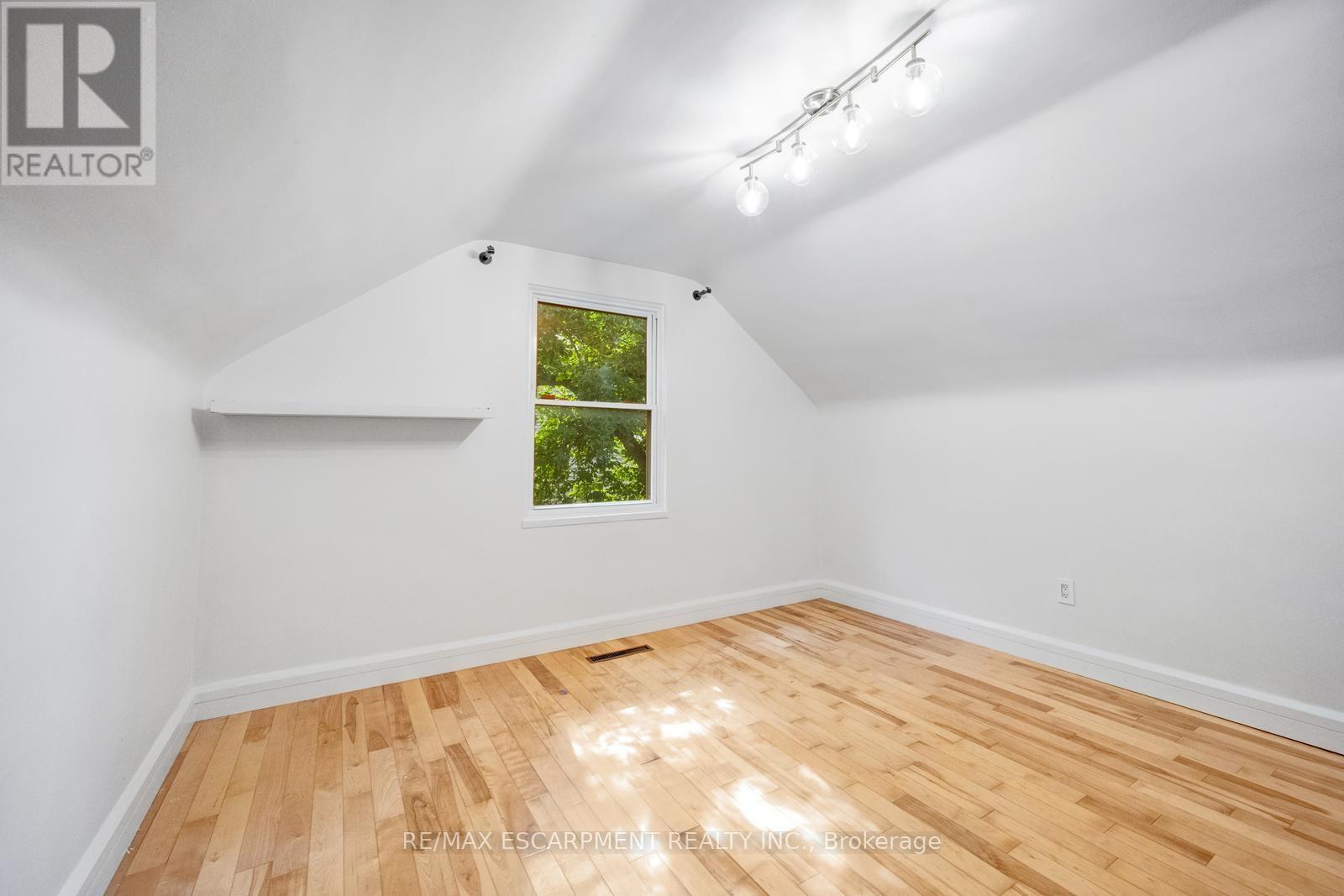 7 Washington Avenue, Oakville, Ontario  L6K 1W5 - Photo 28 - W13781814